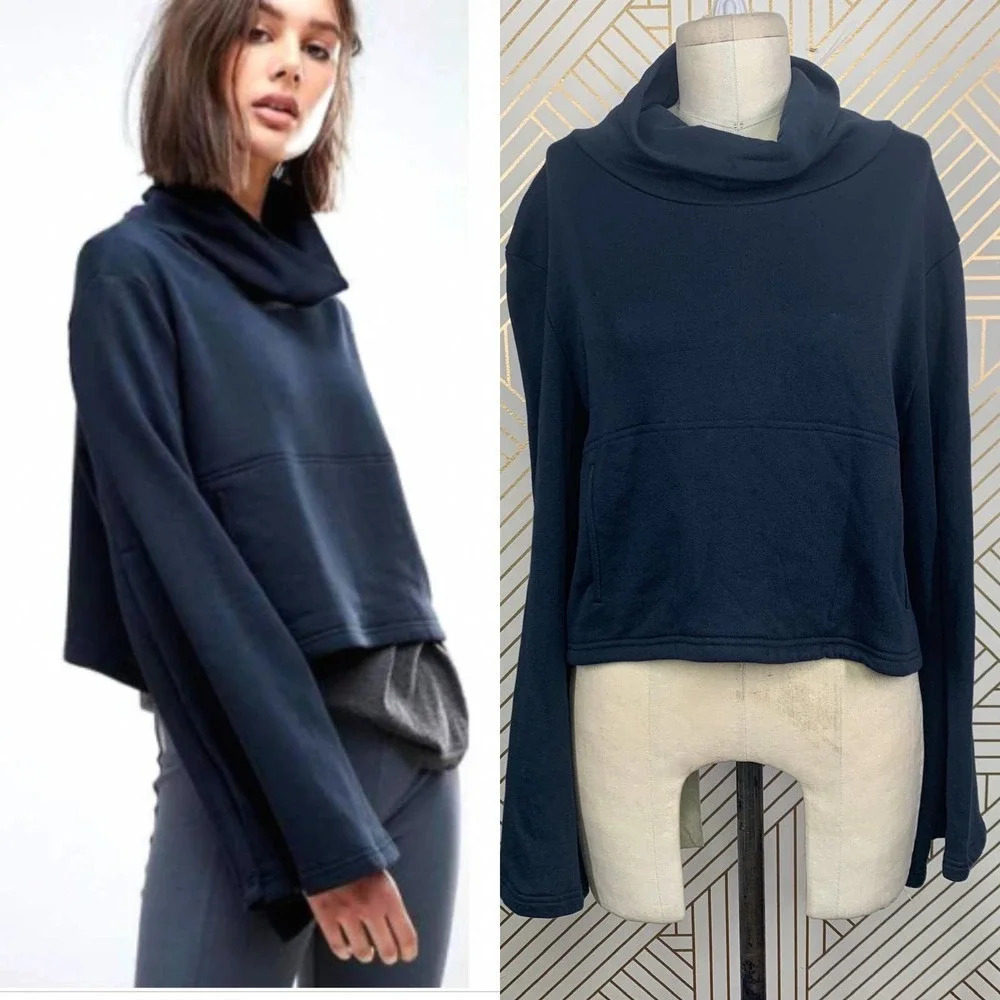 Free People FP Movement Salvation Turtleneck Top in Navy Blue Size US Small